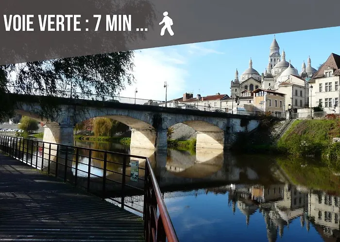 S'habille En Noir Et Blanc Périgueux